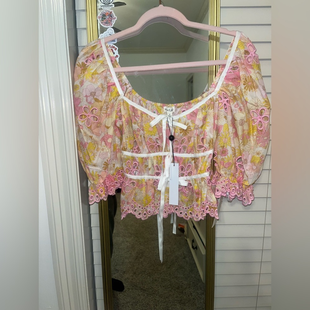 Brand:For love and lemons Color: Bright floral Size: small